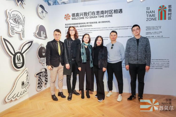 久久亚洲综合一、久久亚洲综合，探索多元文化与艺术的融合