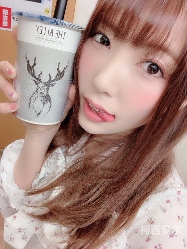 波多野结衣，亚洲一级女优的传奇生涯与影响力解析