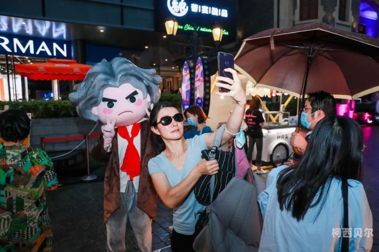 久久精品夜夜爽，探索都市夜生活的新篇章文章内容