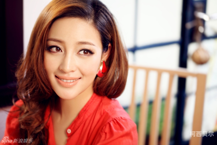 一本大道久久a久久综合婷婷大道纵横，综合新闻报道——婷婷的新闻资讯
