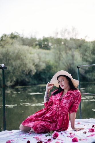 少妇与美女，免费观看精彩内容，揭秘网络红颜