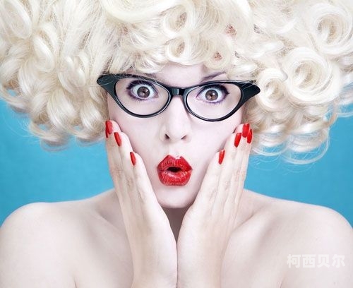 亚洲热门成人AV电影引爆网络，探索背后的故事与角色设定