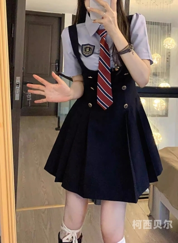 jk制服黑色丝袜流白浆jk制服黑色丝袜流白浆，时尚与健康的完美结合