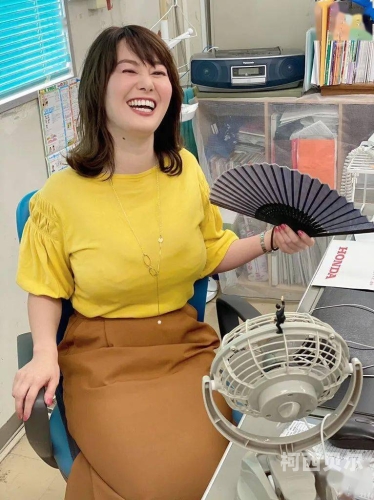 各国多毛老熟女B各国多毛老熟女B角色设定